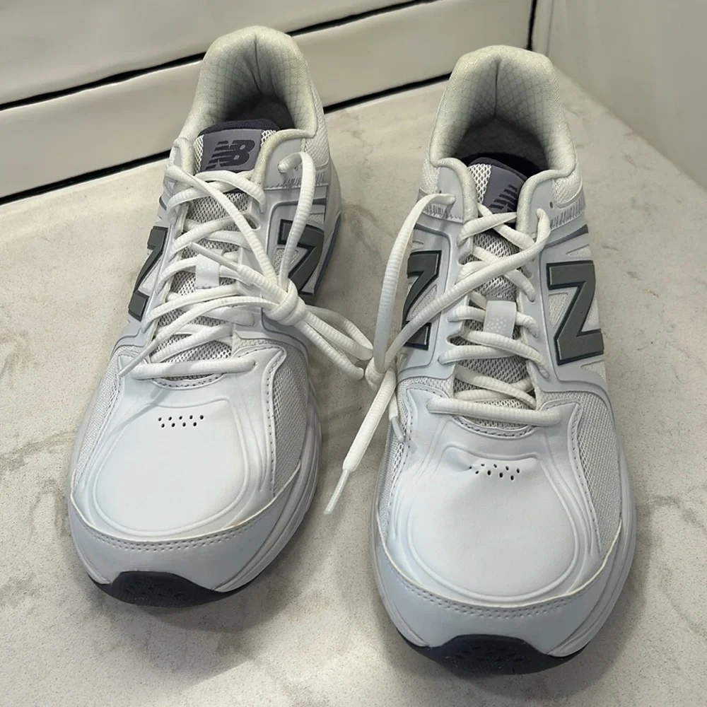 NIB New Balance 847 V3 | White & Grey Walking Shoes Sneakers